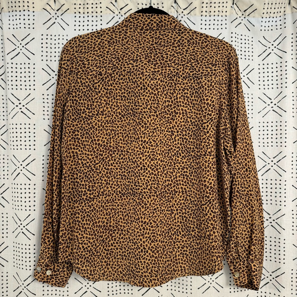 SPENSER JEREMY Vintage Silk Leopard Print Button-Up Shirt - Picture 8 of 9